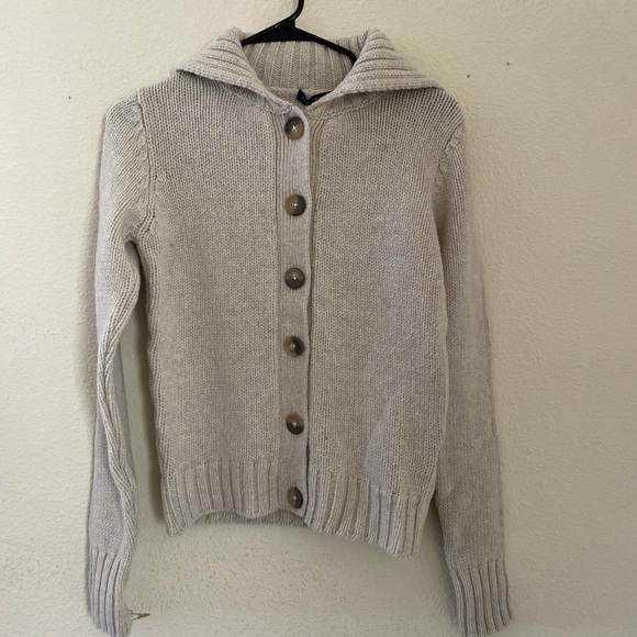 Brandy melville gray cardigan sweater - Picture 1 of 2